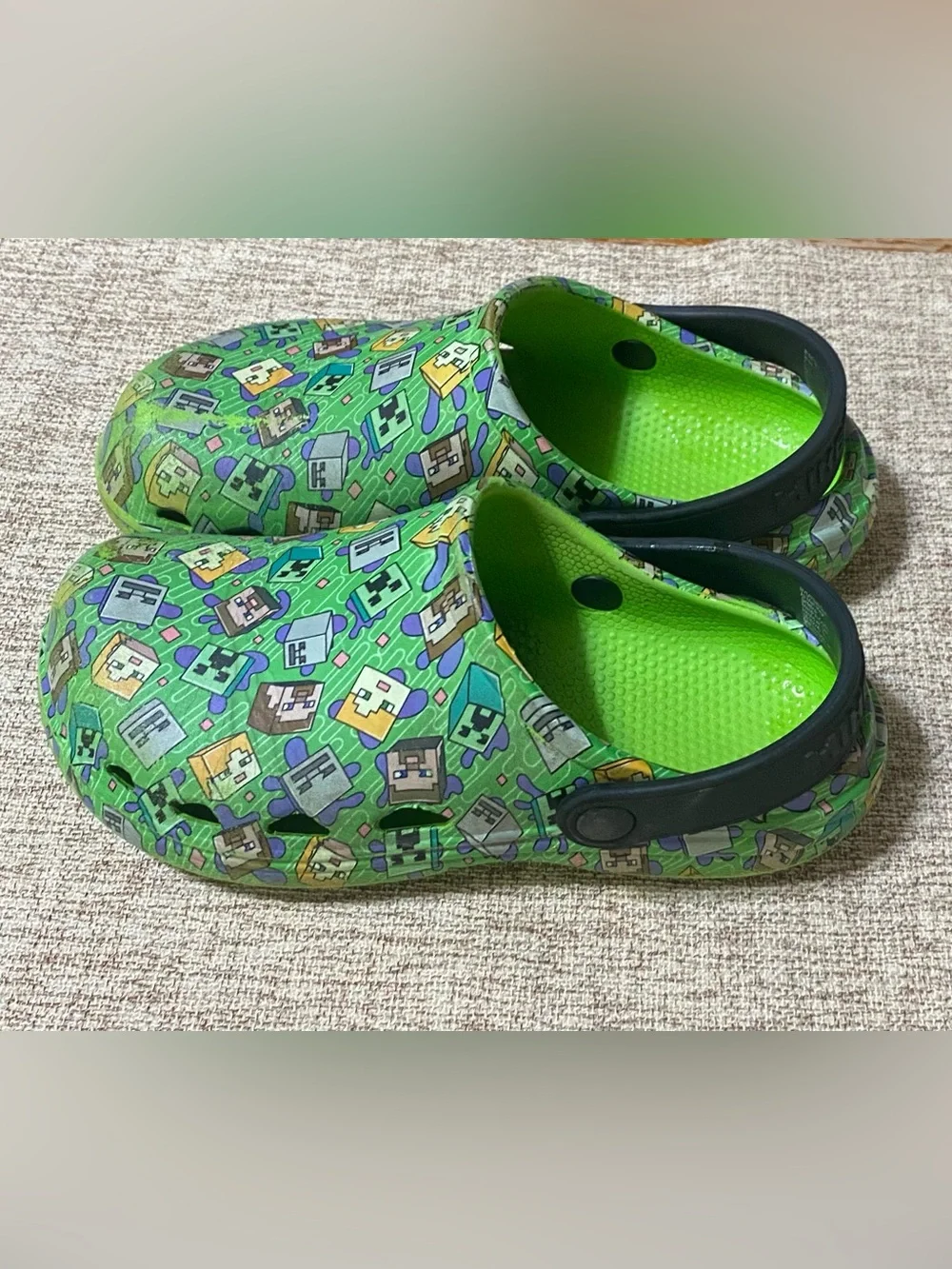 Minecraft clog shoes